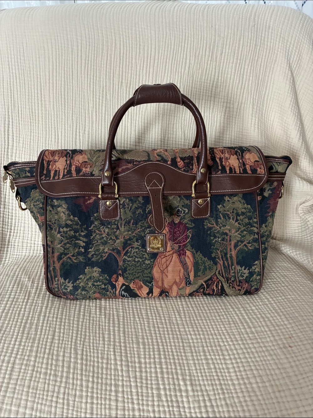 Capezio Collection Tapestry Fox Hunt Equestrian Dog Weekender Duffle Bag